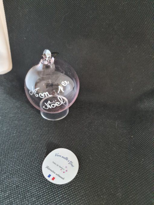 Boule mon premier Noël rose