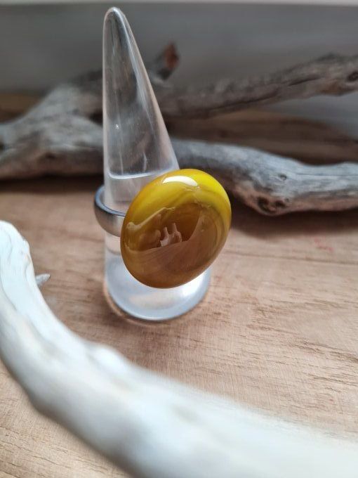 Cabochon vert olive à visser