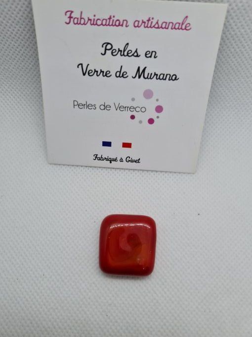 Cabochon à visser carré 