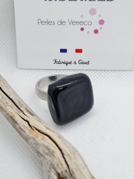 Cabochon à visser carré 